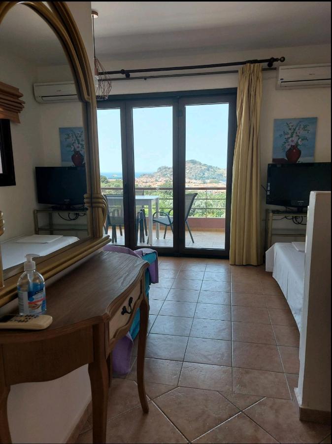 Golden View Apartments Myrina Limnos المظهر الخارجي الصورة