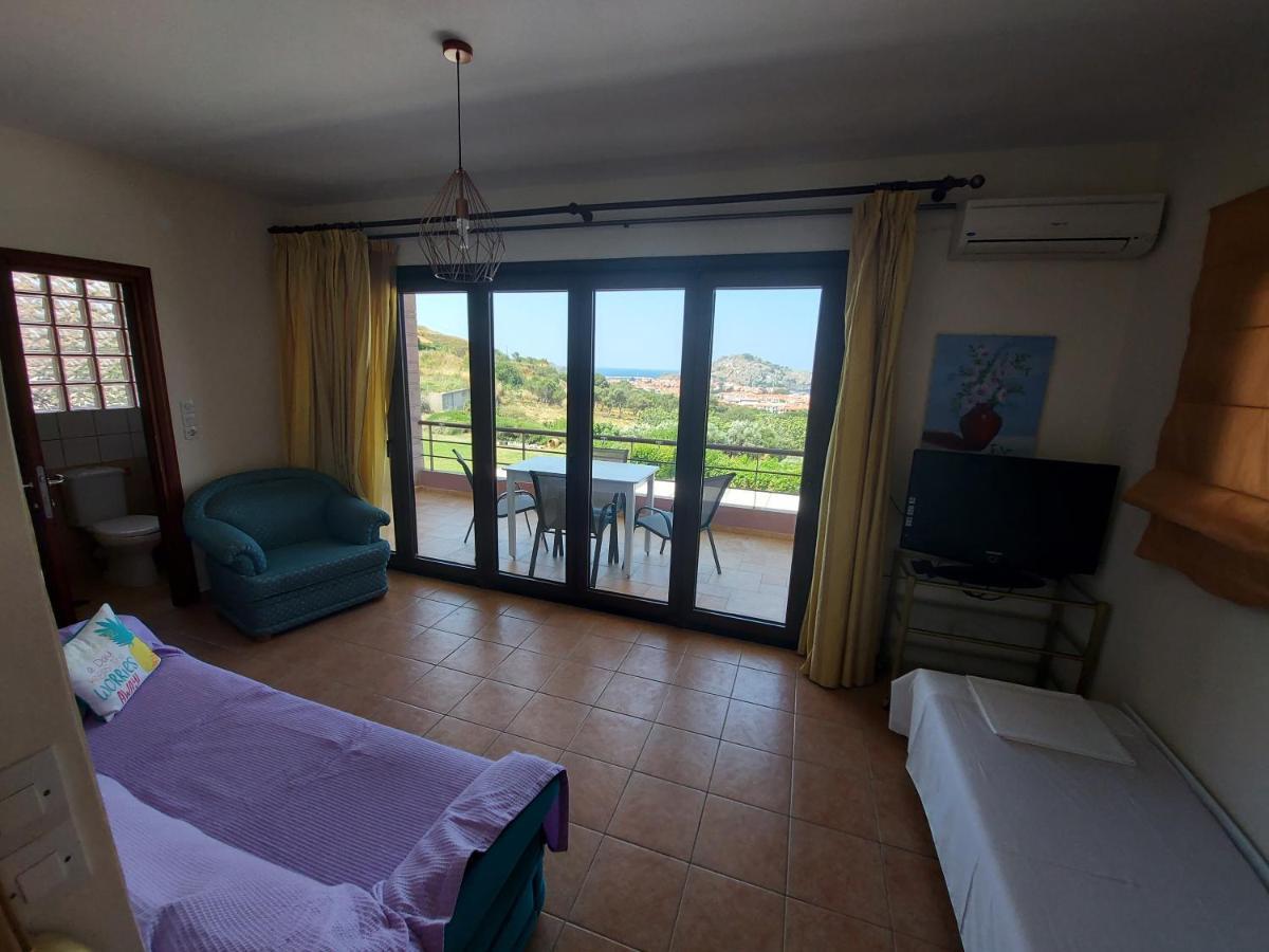 Golden View Apartments Myrina Limnos المظهر الخارجي الصورة