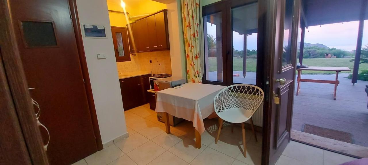 Golden View Apartments Myrina Limnos المظهر الخارجي الصورة