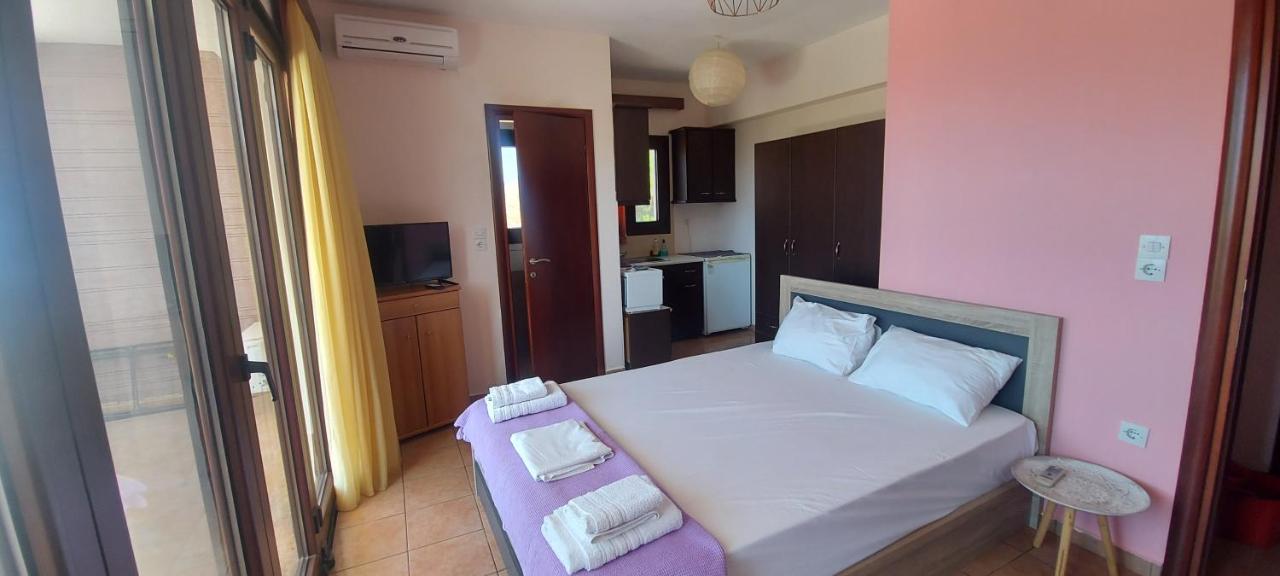 Golden View Apartments Myrina Limnos المظهر الخارجي الصورة